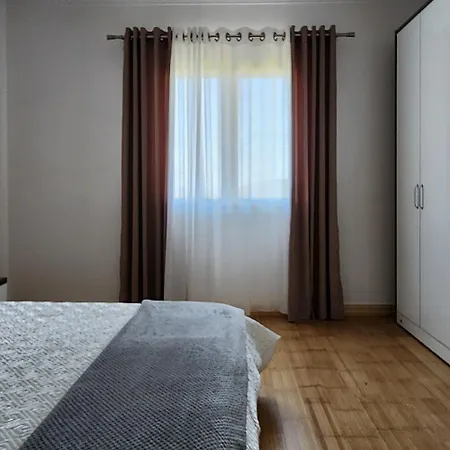 Uphill House. Σπίτι διακοπών *
